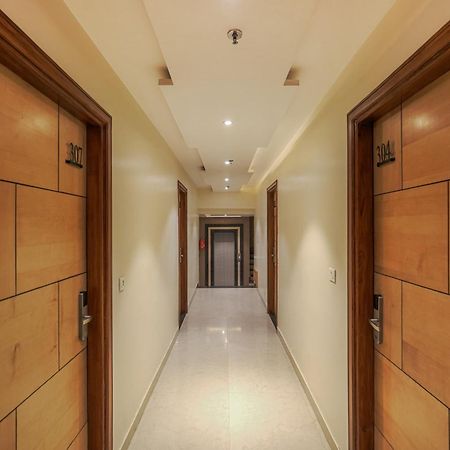 אמריצר Csjs Inn Hotel מראה חיצוני תמונה